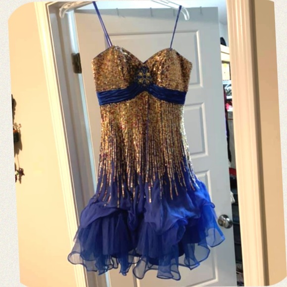 Terani Couture Dresses & Skirts - Royal Blue sequined dress